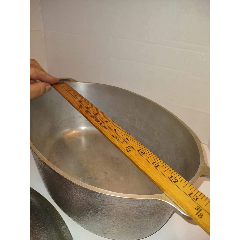 Vintage Club Aluminum Hammercraft Oval Dutch Oven Roaster with Lid Silver 6qt